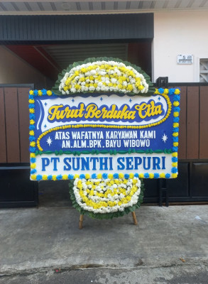 Papan Bunga Duka di Lenteng Agung