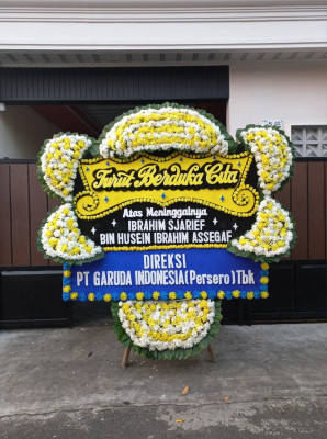Papan Bunga Duka di Lenteng Agung